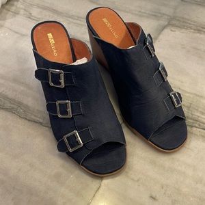 Anthropologie Matiko buckle mules navy blue suede size 40 3” heel worn only once
